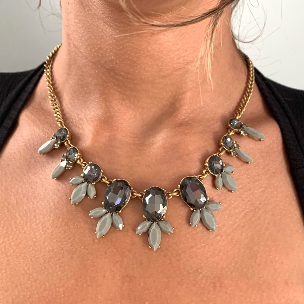 J. CREW STATEMENT NECKLACE Rhinestones Matte Gold Tone
